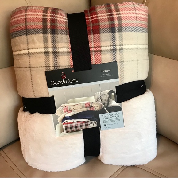 Cuddl Duds Other - Cuddl Duds Cozy Soft Throw / Blanket